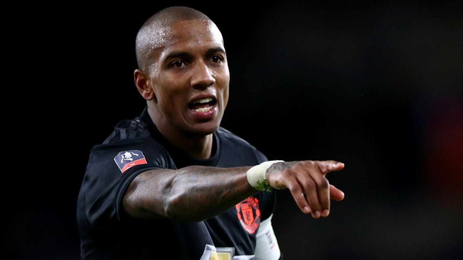 Ashley Young: Inter Milan in talks with Manchester United over signing